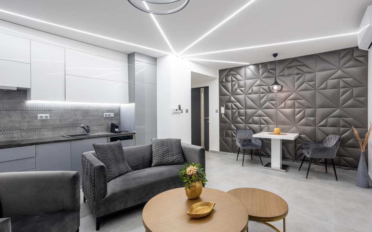 Avand Apartments Debrecen Buitenkant foto